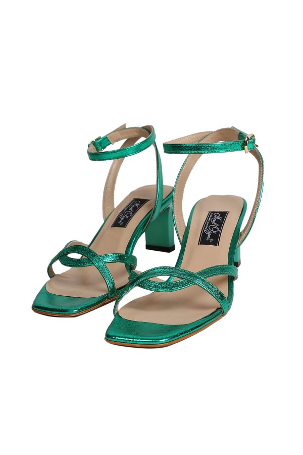 Bilekten Bağlamalı Topuklu Ayakkabı