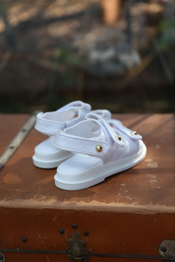 Baklava Desenli Sandalet