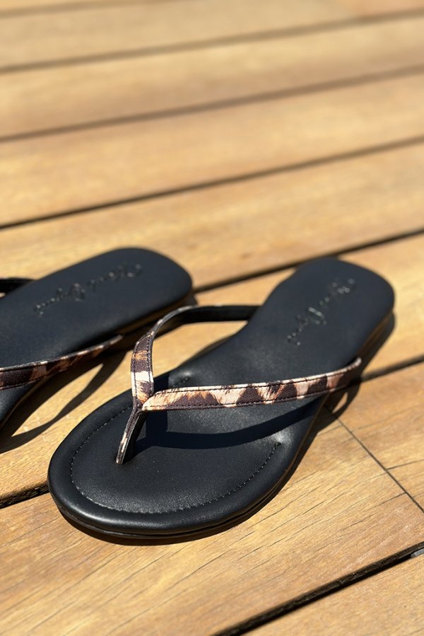 Parmak Arası Düz Terlik