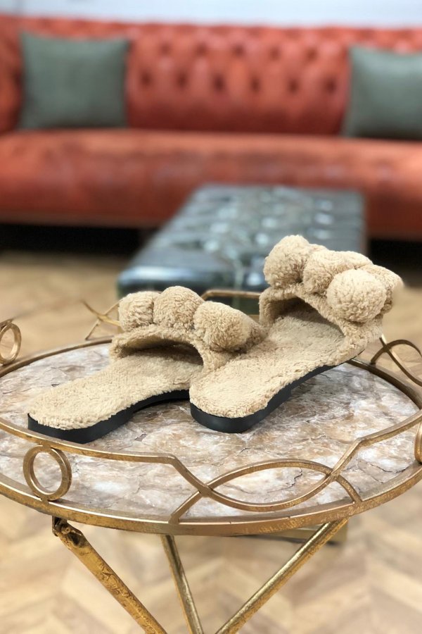 Ponponlu Merinos Ev Terliği