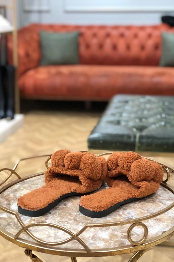 Ponponlu Merinos Ev Terliği