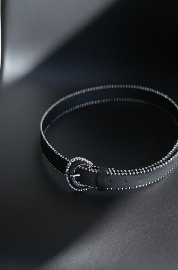 Gümüş Zincir Detaylı Kemer